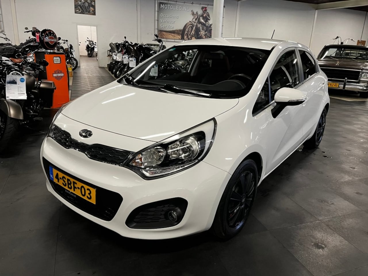 Kia Rio - 1.2 CVVT Plus Pack 1.2 CVVT PLUS PACK 5-DRS - AutoWereld.nl