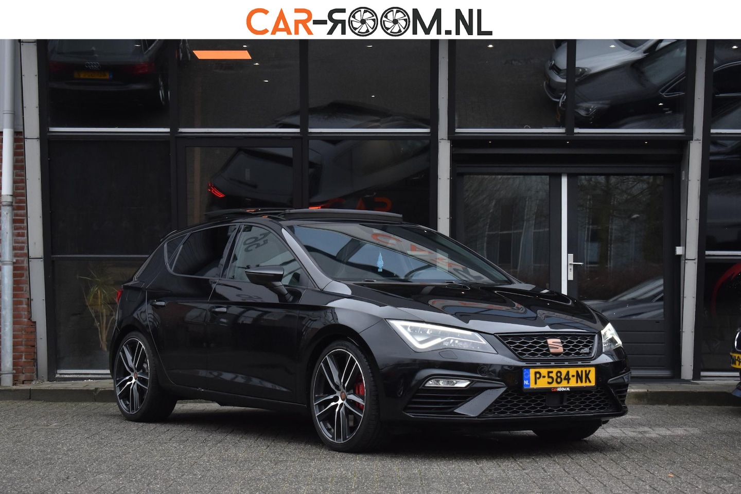 Seat Leon - 2.0 TSI CUPRA 300 Pano Virtual Keyles ACC Lane Camera Beats - AutoWereld.nl