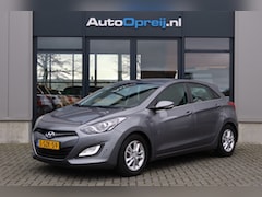 Hyundai i30 - 1.6 GDI i-Vision AUTOMAAT 5drs. NAVI, Camera, Trekhaak afnb. 1e