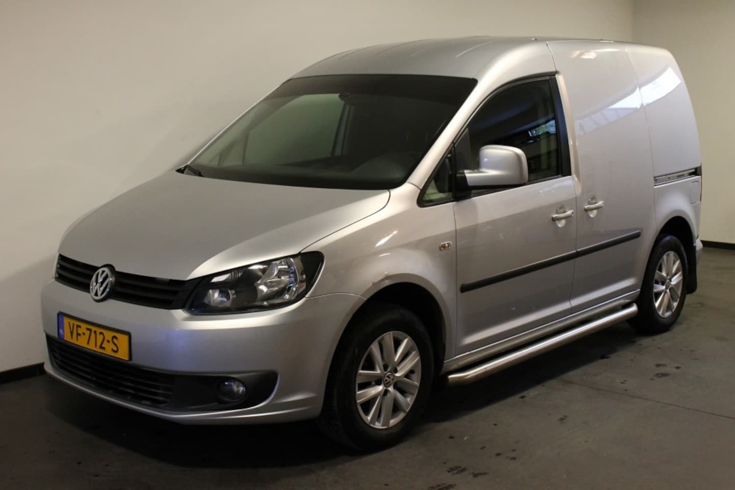 Volkswagen Caddy - 1.6 TDI BMT - AutoWereld.nl