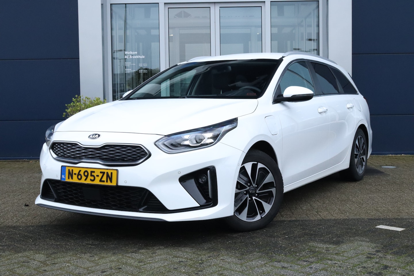 Kia Cee'd Sportswagon - Ceed 1.6 GDI PHEV DynamicPlusLine | ACC | Camera | Stoel + Stuurverwarming | Keyless | Ele - AutoWereld.nl