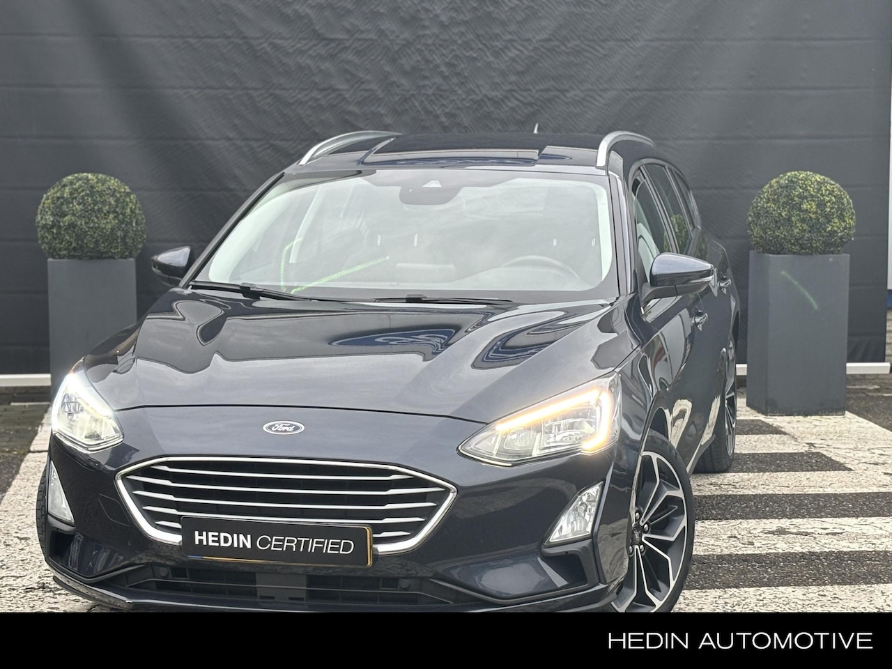 Ford Focus Wagon - 1.0 EcoBoost Hybrid Trend Edition Business | Winter Pack | 18 incl LM-Velgen | Trekhaak - AutoWereld.nl