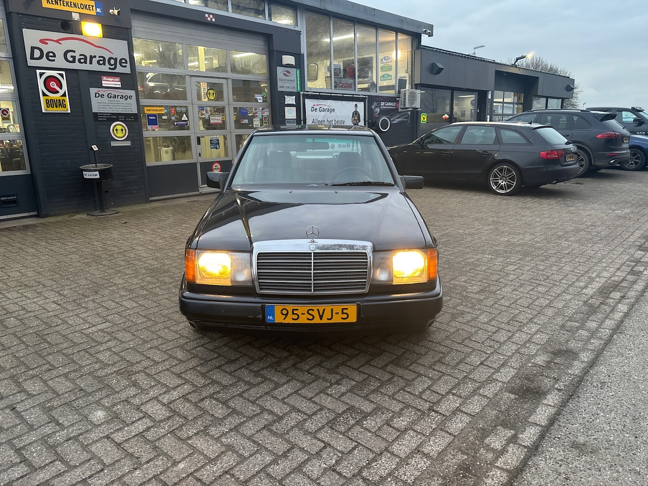 Mercedes-Benz 200-500 (W124) - 300 D 300 D - AutoWereld.nl