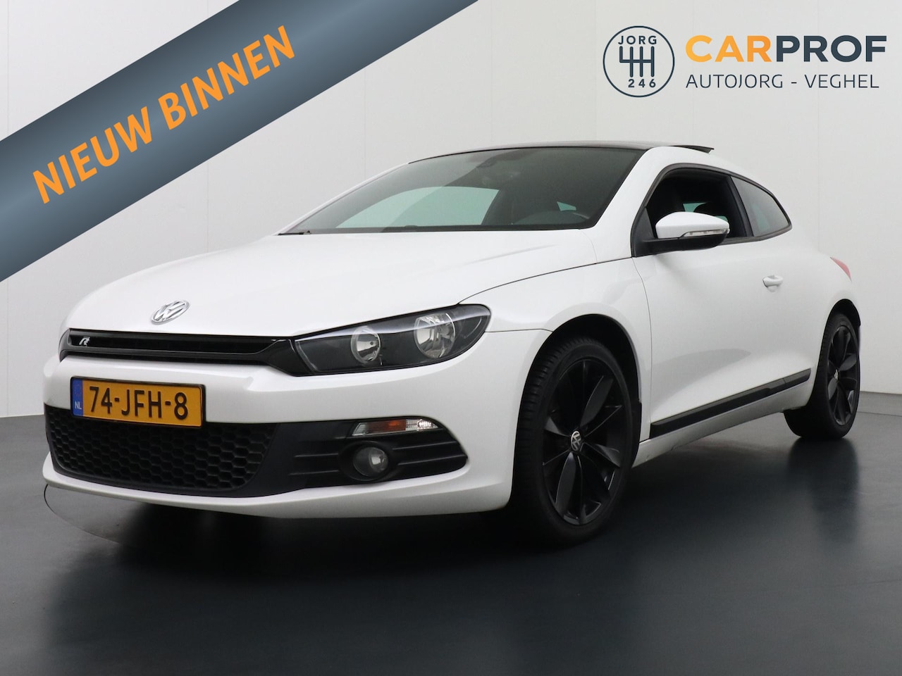 Volkswagen Scirocco - 1.4 TSI Highline Plus 2e Eigenaar Panoramadak NL Auto NAP - AutoWereld.nl