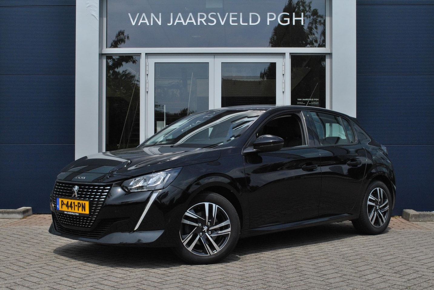 Peugeot 208 - 1.2 PureTech 100pk Allure Navi / Camera - AutoWereld.nl