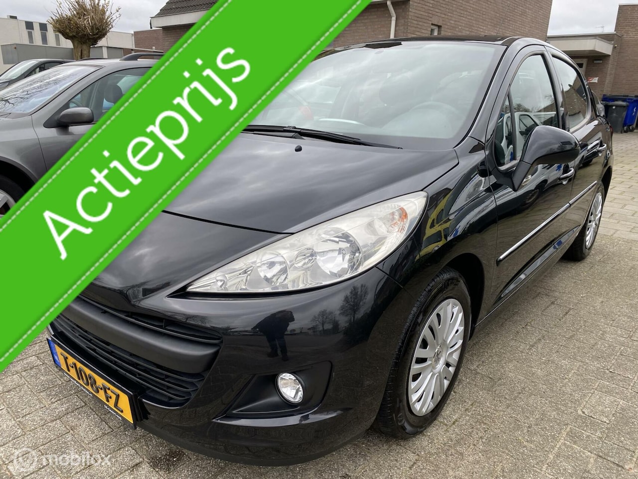 Peugeot 207 - 207+ Peugeot 1.4 Acces Lite 77,DKM AIRCO 5-DEURS - AutoWereld.nl