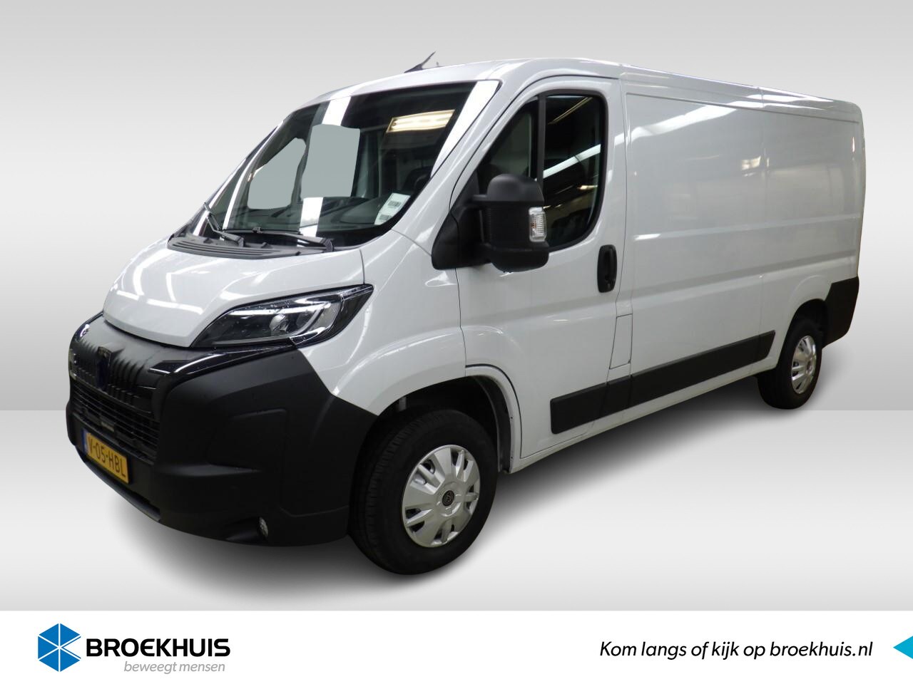 Peugeot Boxer - 2.2D L2H1 120pk 3.0t Verwacht! | Trekhaak | Achteruitrijcamera | Full-LED | Dodehoek-Detec - AutoWereld.nl