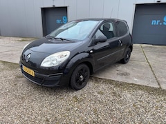 Renault Twingo - 1.2 Authentique