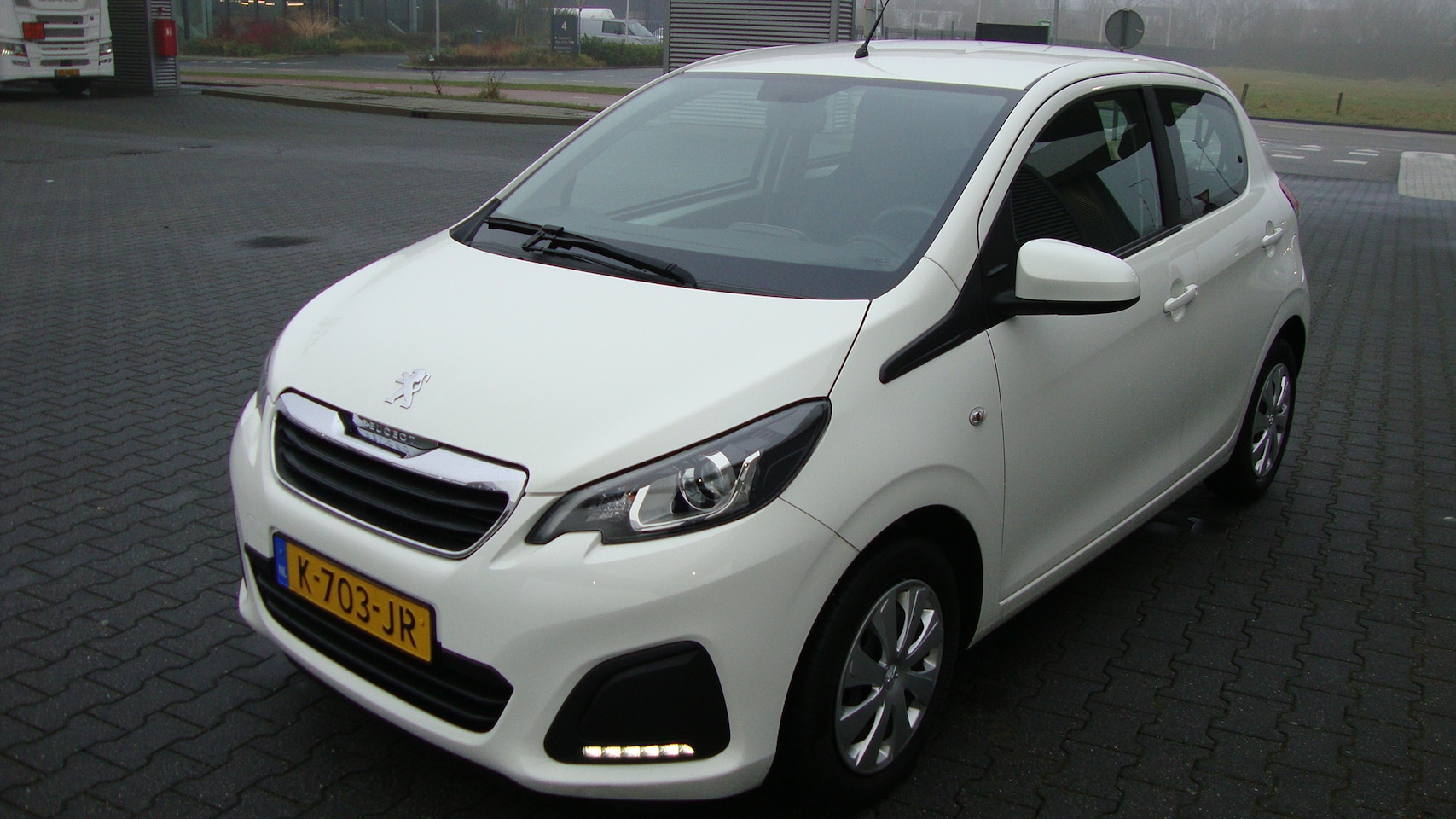 Peugeot 108 - 1.0 e-VTi 72pk 5D Active - AutoWereld.nl