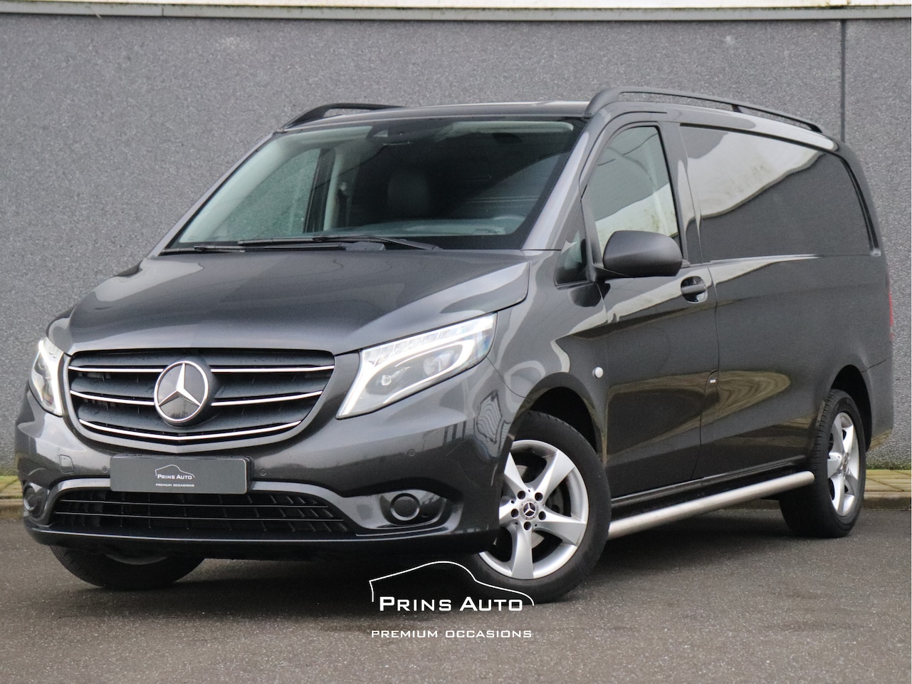 Mercedes-Benz Vito - 114 CDI Lang 9G-TRONIC AUTOMAAT |FULL LED|LEDER|NAVI|PDC|TREKHAAK|GRAFIET GRIJS - AutoWereld.nl