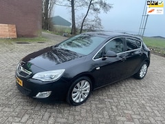 Opel Astra - 1.4 Turbo Anniversary Edition