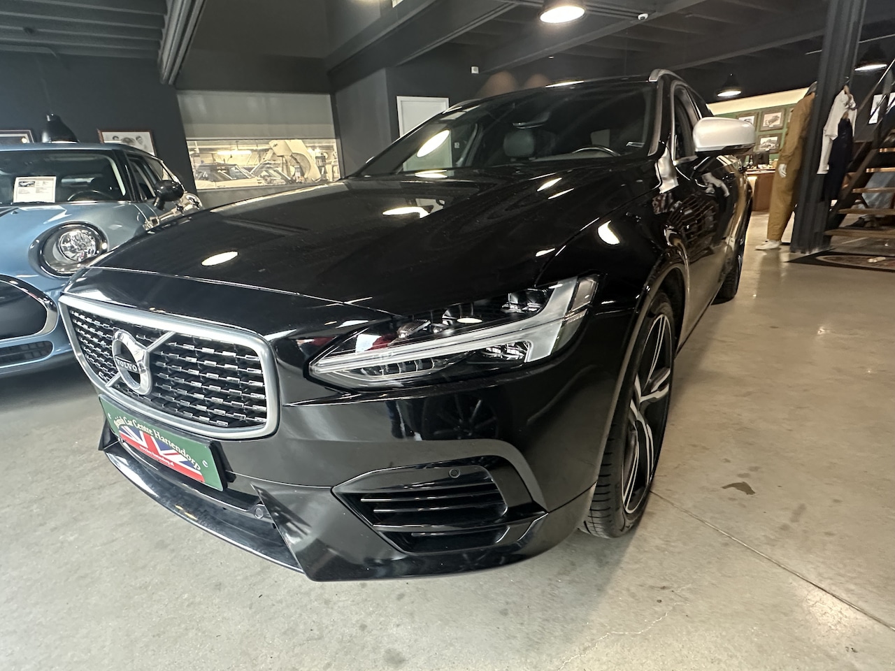 Volvo V90 - 2.0 T8 AWD Inscription R - AutoWereld.nl