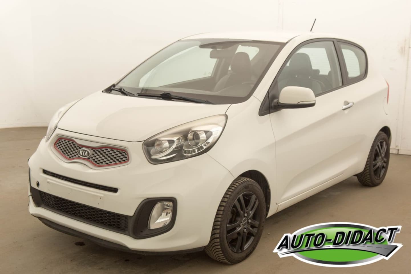 Kia Picanto - 1.0 CVVT 121.972 km - AutoWereld.nl