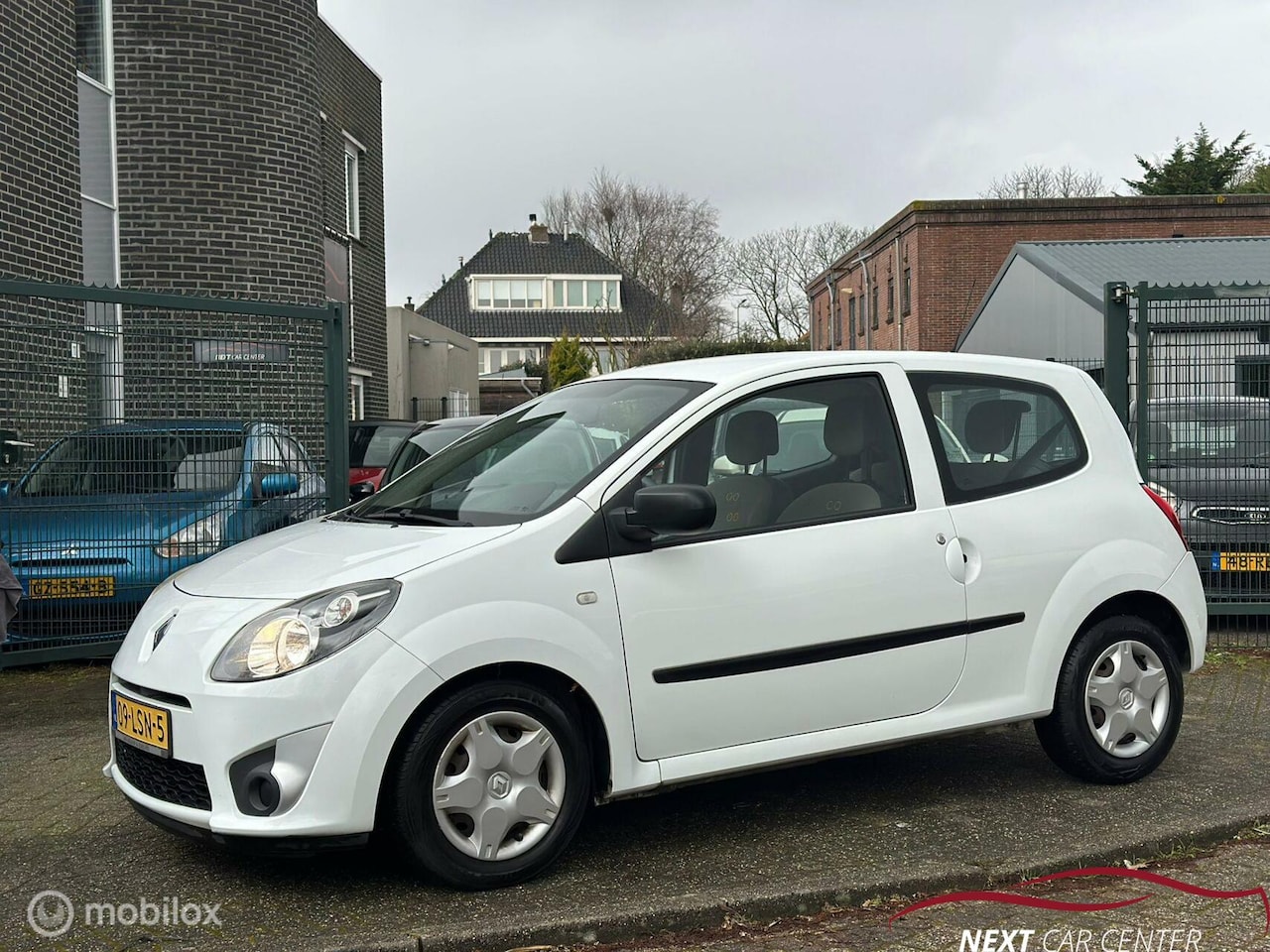 Renault Twingo - 1.2-16V Authentique 1.2-16V Authentique - AutoWereld.nl