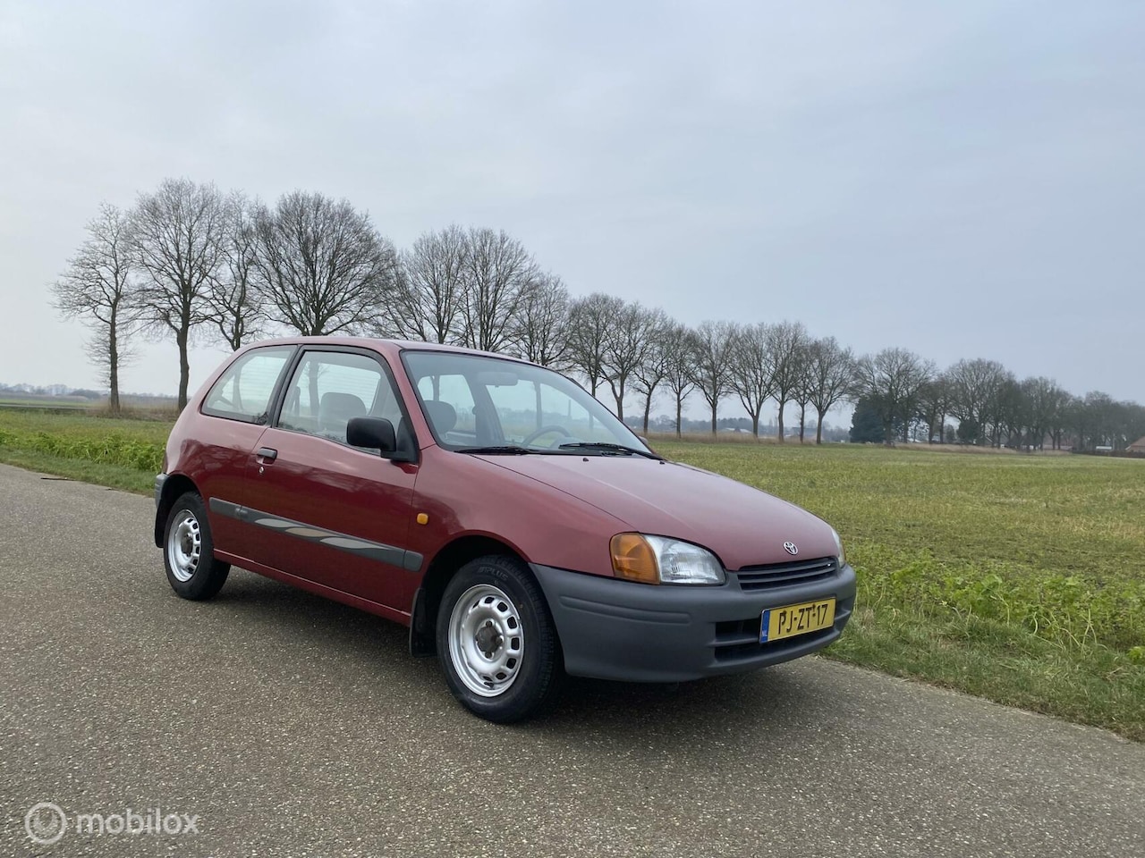 Toyota Starlet - 1.3-16V nieuwe apk en distributieriem - AutoWereld.nl