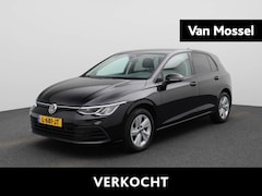 Volkswagen Golf - 1.5 TSI Life | Navigatie | Apple carplay | Adaptieve cruise control | Lane Assist | Stoel