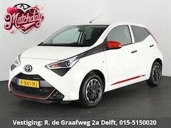 Toyota Aygo - 1.0 VVT-i X-Fun + Coral Red Pack | Dealer Onderhouden | 1e eigenaar | Airco | Bluetooth |