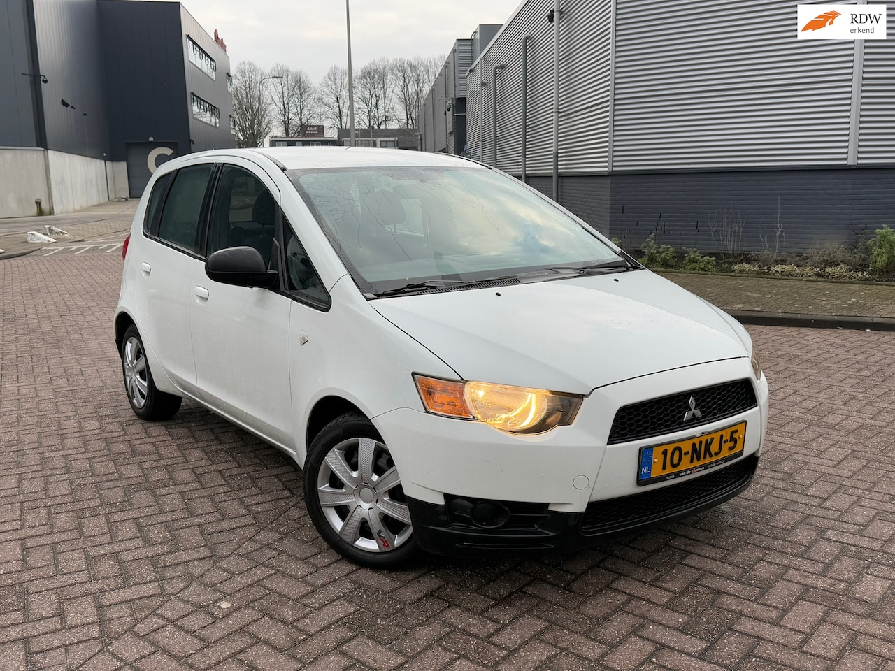 Mitsubishi Colt - 1.1 Edition One NEW APK Airco Volledig onderhouden - AutoWereld.nl