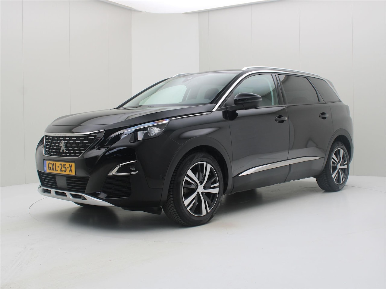 Peugeot 5008 - 1.6 PureTech 180pk EAT8 Allure 7P [ BLIS+CRUISE+NAVI+CARPLAY+LED+KEYLESS ] - AutoWereld.nl