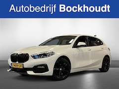 BMW 1-serie - 118i High Exec | Navi | Cruise | Stoelverwarming