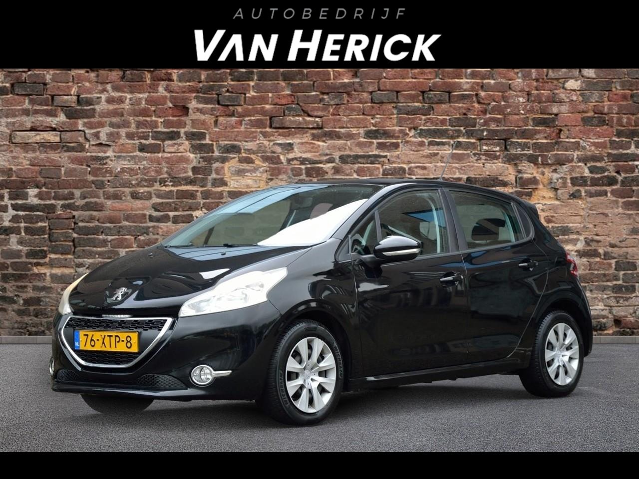 Peugeot 208 - 1.2 VTi Blue Lease | 5 deurs | Airco | Nette staat - AutoWereld.nl