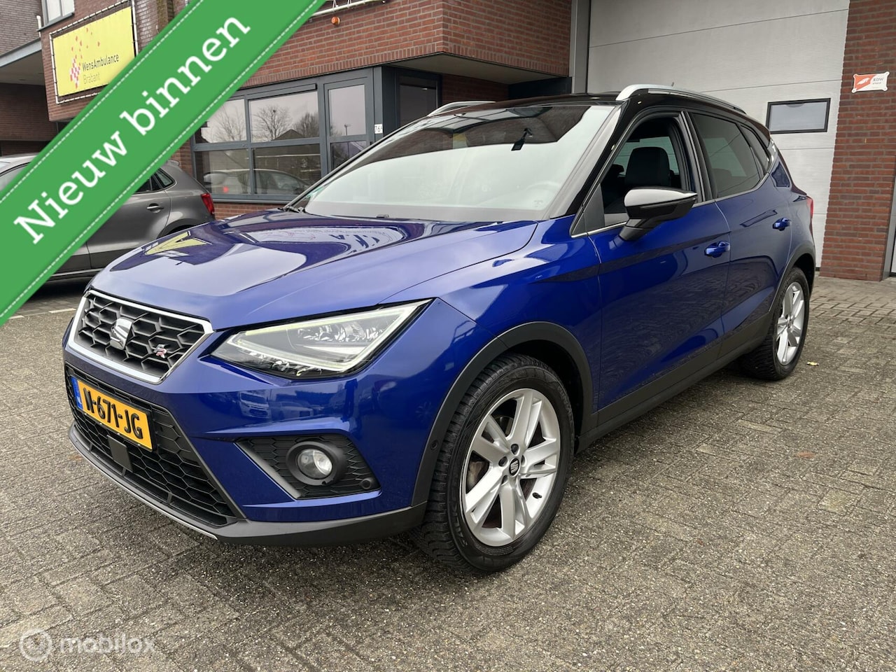 Seat Arona - 1.0 TSI FR Business Intense Plus ACC*NAVI*CAMERA* - AutoWereld.nl