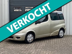 Toyota Yaris Verso - 1.3 VVT-i Terra AIRCO / DEALERONDERHOUDEN