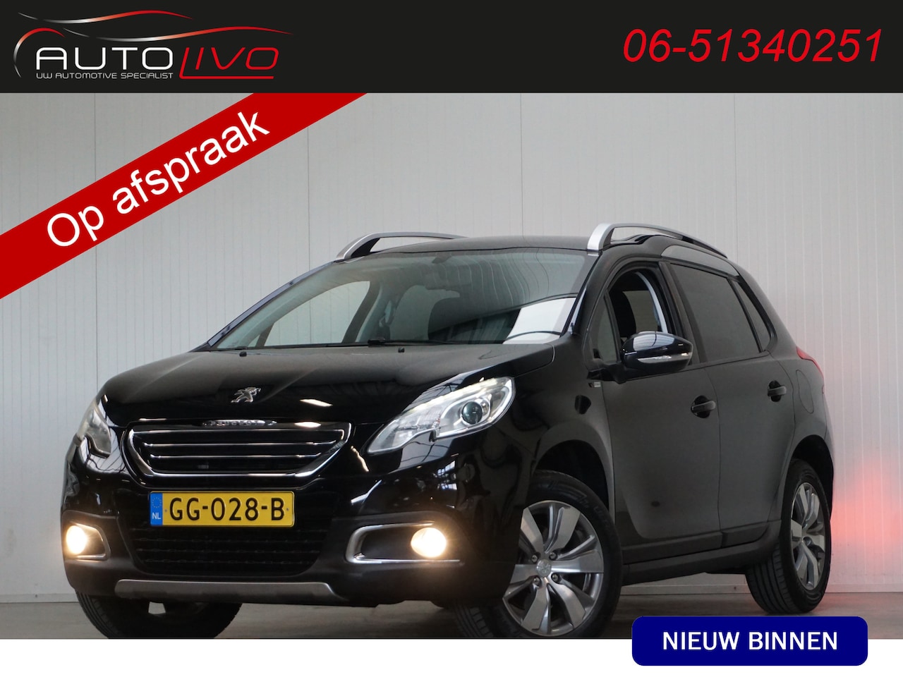 Peugeot 2008 - 1.2 PureTech Style 110 PK! NAVI AC PANO CRUISE TREKHAAK etc. - AutoWereld.nl