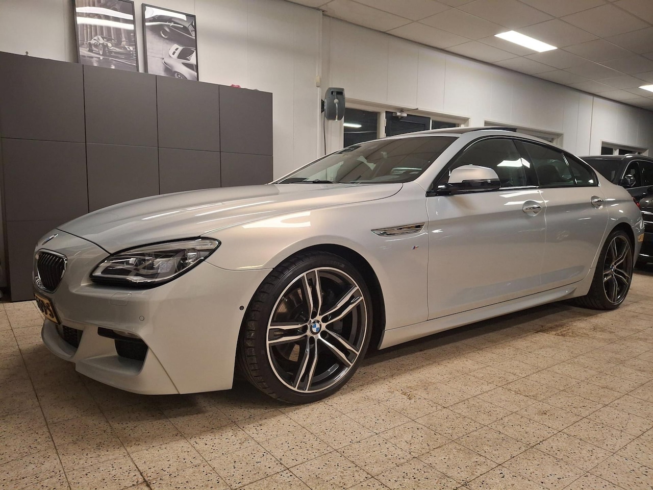 BMW 6-serie Gran Coupé - 640i High Executive M-Sport 320PK Panoramdak / Navigatie / Apple carplay / Camera / Led Ve - AutoWereld.nl