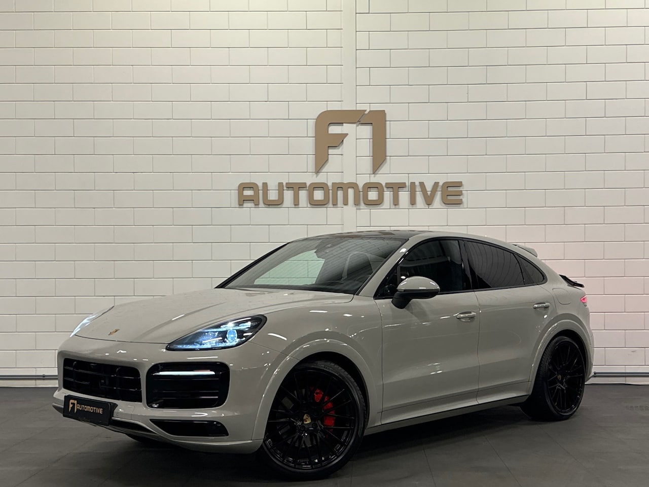 Porsche Cayenne Coupé - 3.0 E-Hybrid Pano|Sportdesign|Trekhaak - AutoWereld.nl