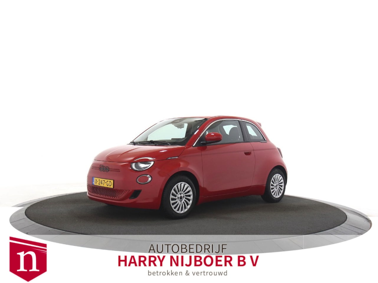 Fiat 500 - RED 24 kWh Navigatiesysteem / DAB ontvanger / Keyless start - AutoWereld.nl