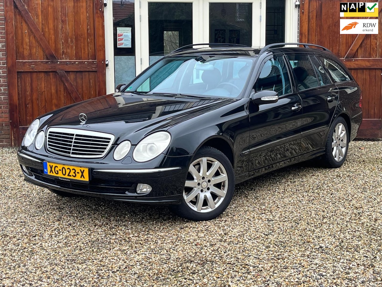 Mercedes-Benz E-klasse Combi - 320 Elegance met leer en schuifdak - AutoWereld.nl