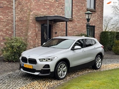 BMW X2 - X-Drive 20i High Executive Sportleder Navi proff 35000km