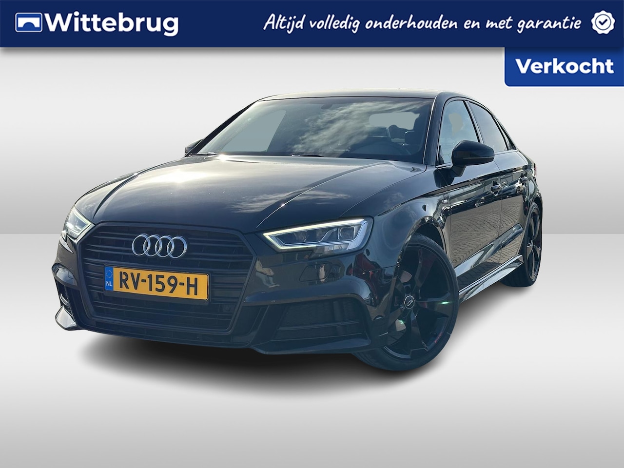 Audi A3 Limousine - 1.5 TFSI CoD Sport S Line Edition / 3 x S-line / Half leer alcantara / Navi / 19 Inch / Pa - AutoWereld.nl