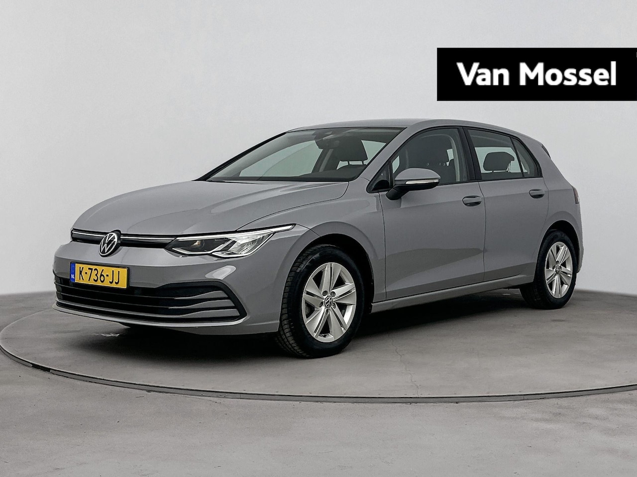 Volkswagen Golf - 1.0 TSI Life Navigatie | Airco | Parkeersensoren voor/achter | Camera | 16 Inch Velgen | - AutoWereld.nl