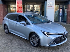 Toyota Corolla Touring Sports - 1.8 HYBRID 140 DYNAMIC APPLE/ANDROID 17"LMV PRIVACY-GLASS LED-PAKKET PARK-SENSOREN STOELVE