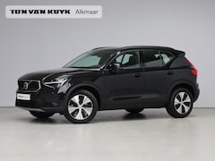 Volvo XC40 - 2.0 B3 Essential Edition / Stoel+stuurwielverwarming / Park assist voor+achter+camera