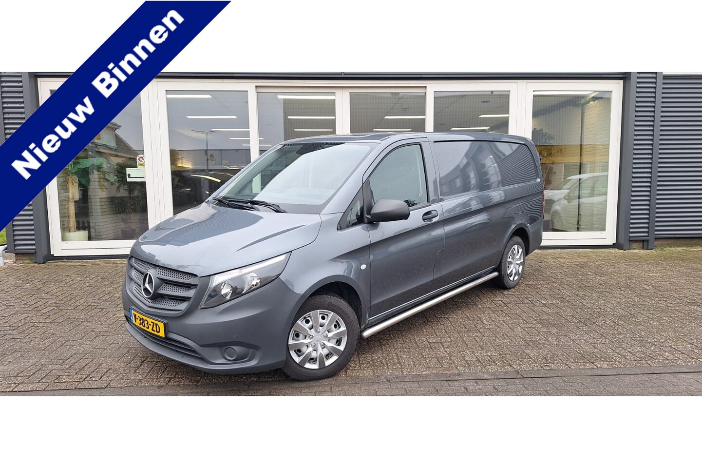 Mercedes-Benz Vito - 111 CDI Lang 111 CDI Lang, Airco, Trekhaak, Prijs Is Rijklaar Ex Btw - AutoWereld.nl