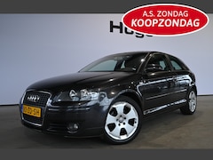 Audi A3 Sportback - 1.6 Ambition Pro Line Clima Cruise control Sportstoelen Licht metaal Inruil mogelijk