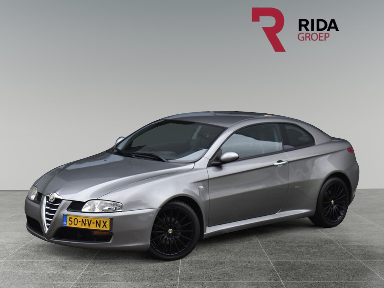 Alfa Romeo GT - 2.0 JTS Distinctive 2.0 JTS Distinctive - AutoWereld.nl