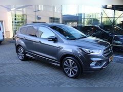 Ford Kuga - 1.5 EcoBoost ST Line trekhaak-navi-camera