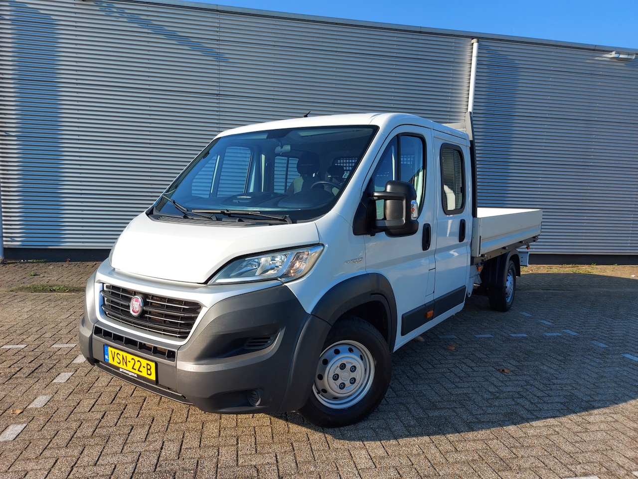 Fiat Ducato - 35H 2.3 MultiJet L3H1 DC 6 Zitplaatsen,prijs is ex btw, trekhaak, Open laadbak, Pick-up, D - AutoWereld.nl