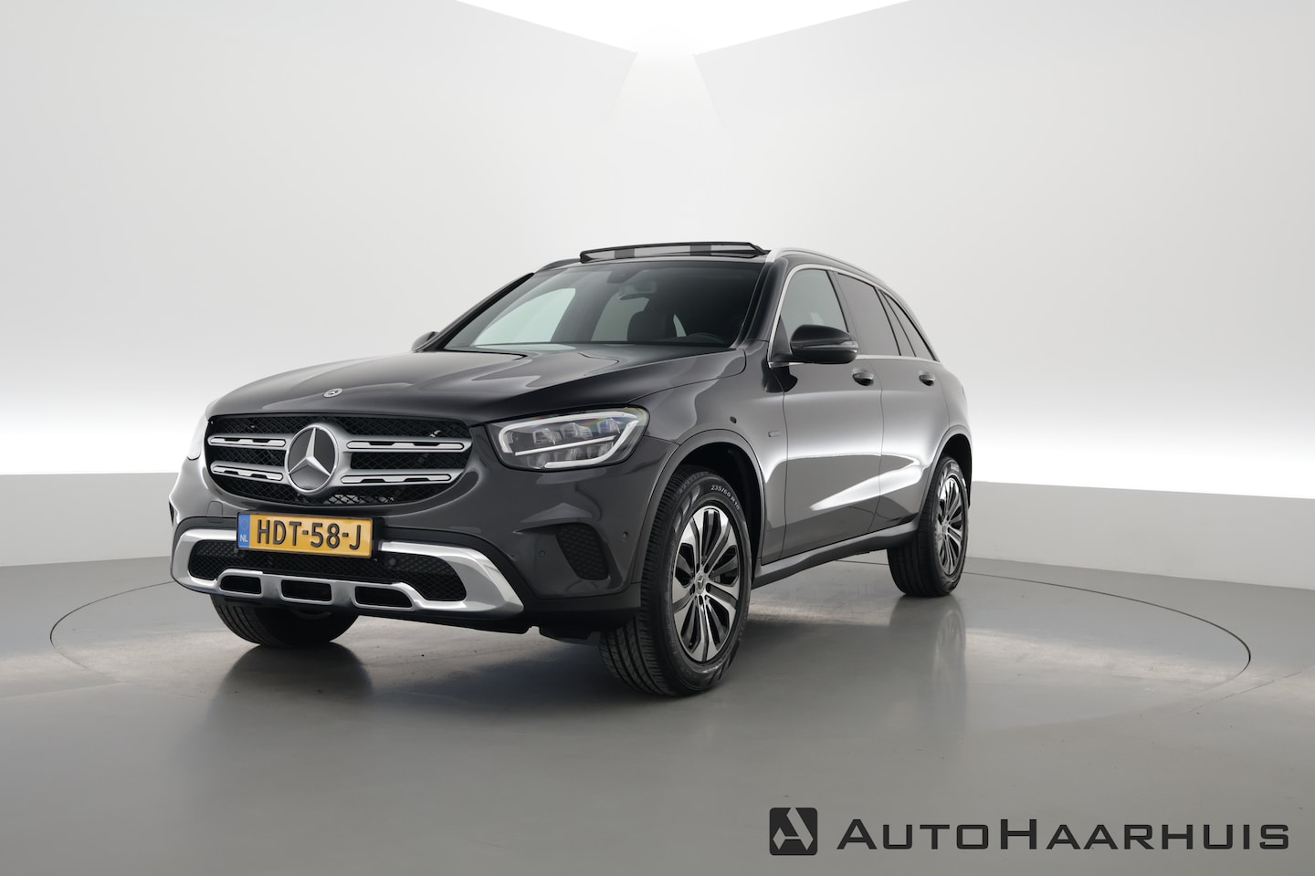 Mercedes-Benz GLC-klasse - 300e 4MATIC | schuifdak | Camera | Navi | Dodehoekdet. | - AutoWereld.nl