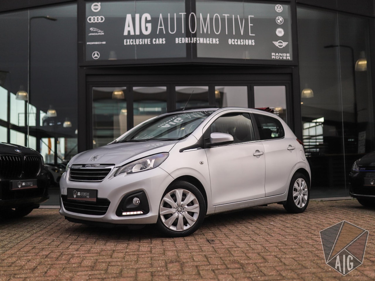 Peugeot 108 - 1.0 e-VTi Active TOP! | Elektr. Schuifdak | Airco | Bluetooth | Start-Stop - AutoWereld.nl