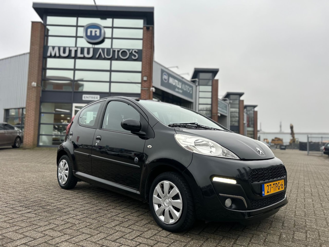 Peugeot 107 - 1.0 Envy 5deurs Airco NAP APK - AutoWereld.nl