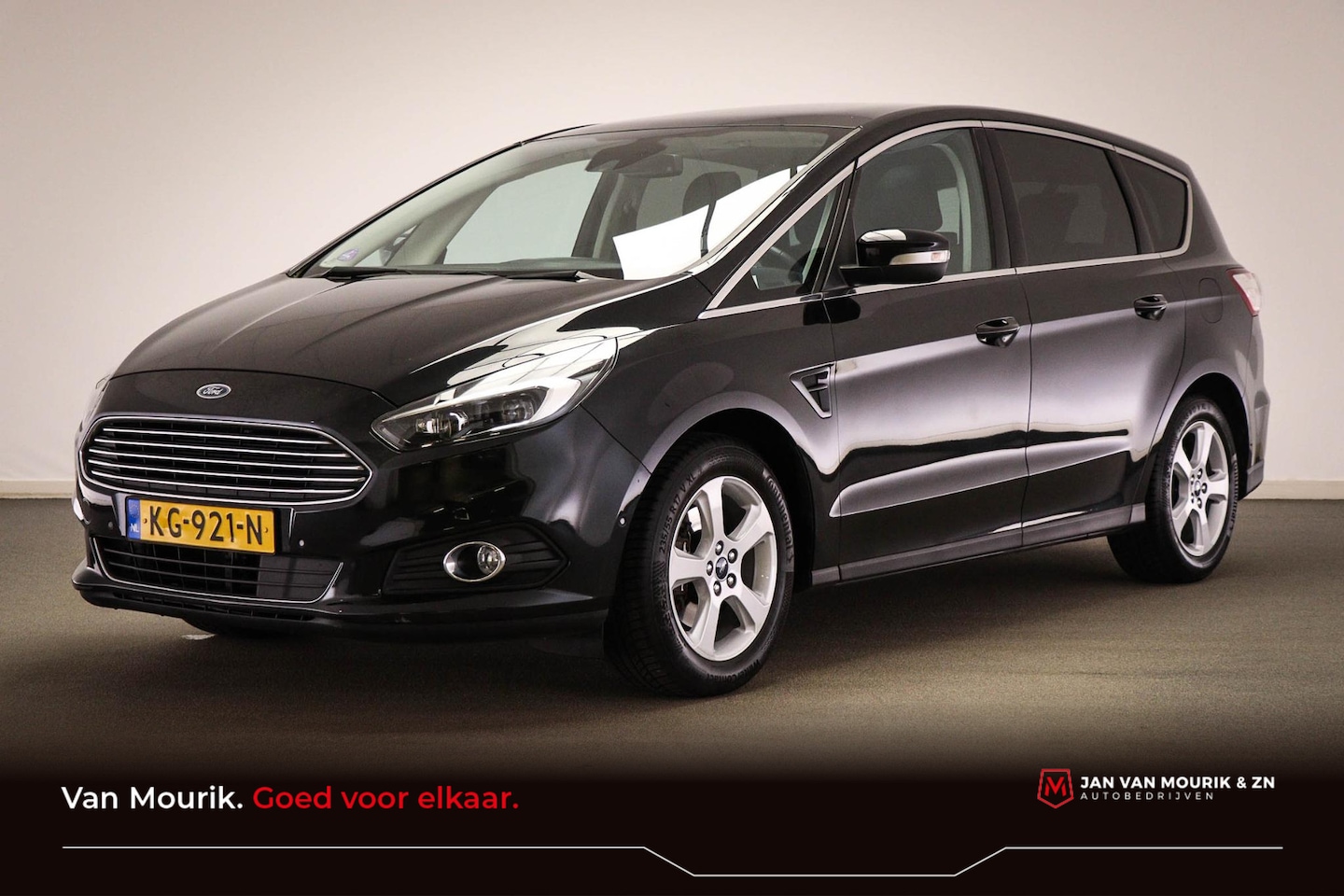 Ford S-Max - 1.5 Titanium | PANORAMADAK | HALF LEDER | STOEL / VOORRUIT- VERWARMING - AutoWereld.nl