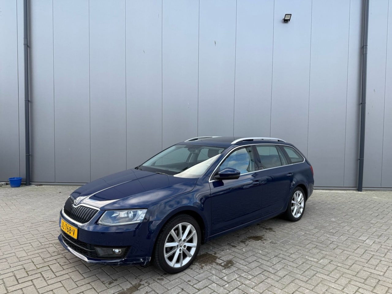 Skoda Octavia Combi - 1.6 TDI Greentech Style Businessline 1.6 TDI Greentech Style Businessline - AutoWereld.nl