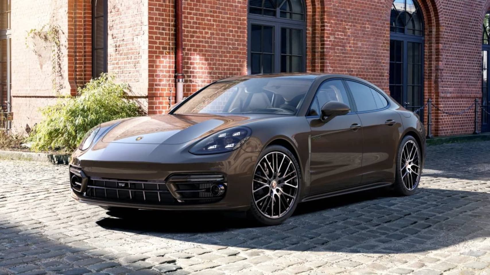 Porsche Panamera - 4 E-Hybrid Platinum Edition - AutoWereld.nl