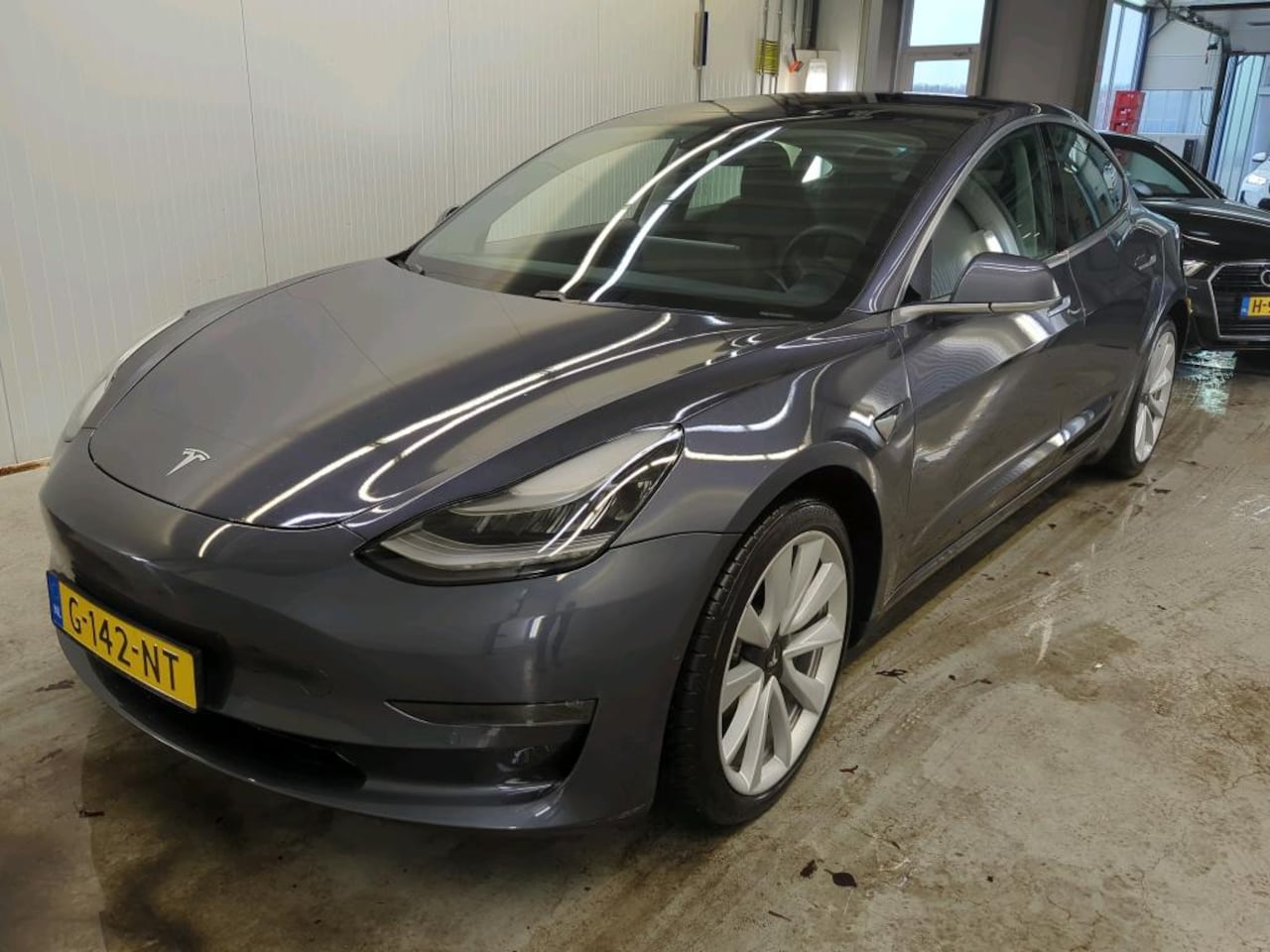 Tesla Model 3 - Long-Range AWD 351pk 75 kWh [ TREKHAAK+19" LMV+AUTOPILOT+620KM WLTP! ] - AutoWereld.nl