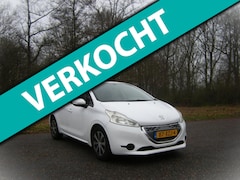 Peugeot 208 - 1.4 e-HDi Active . AUTOMAAT met flippers . Airco . 5 drs . Elec ramen en spiegels . enz